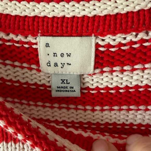 A New Day Red and White Striped Knit Sweater XL - Picture 2 of 4